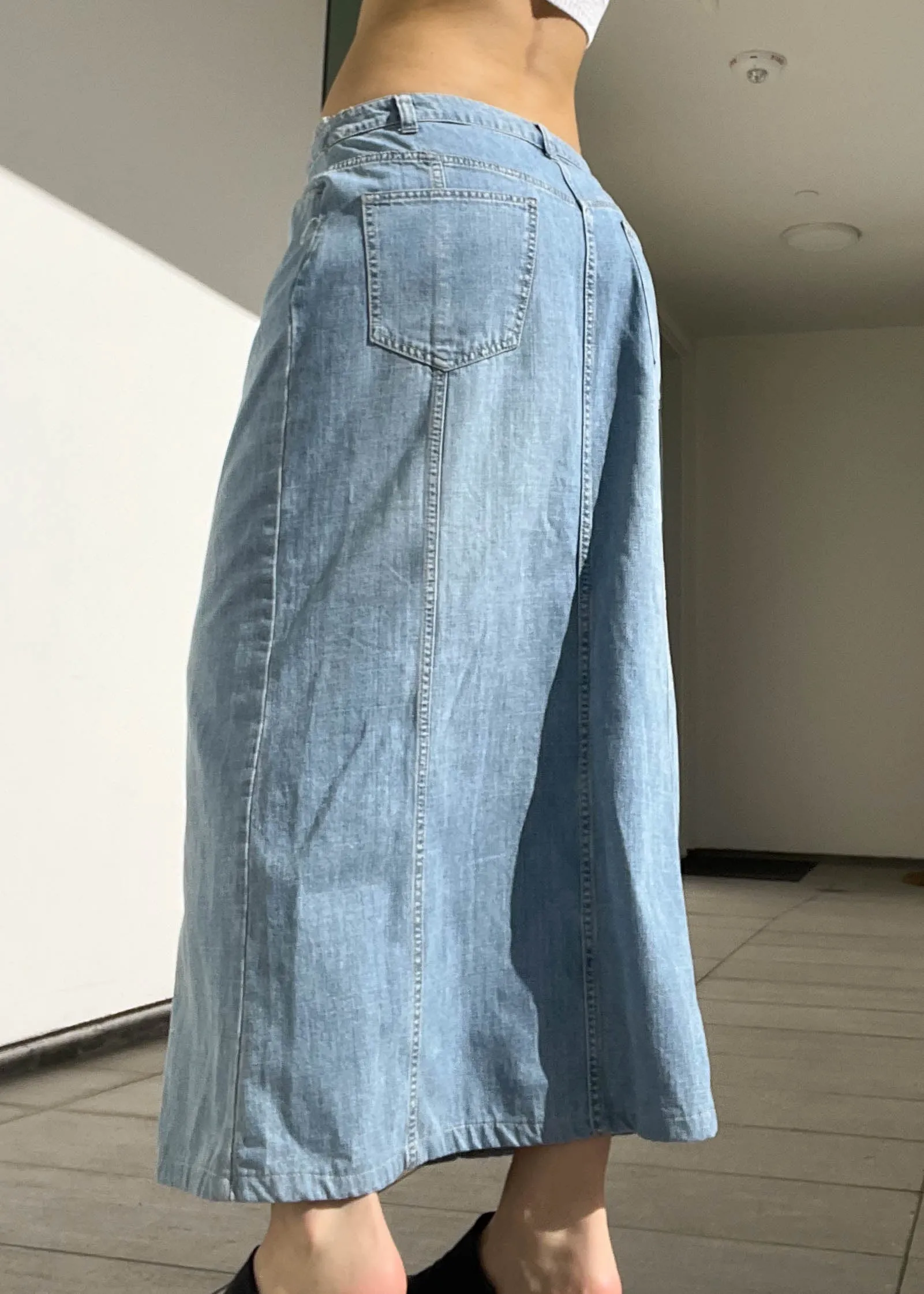 2000's Tommy Denim Maxi (34")