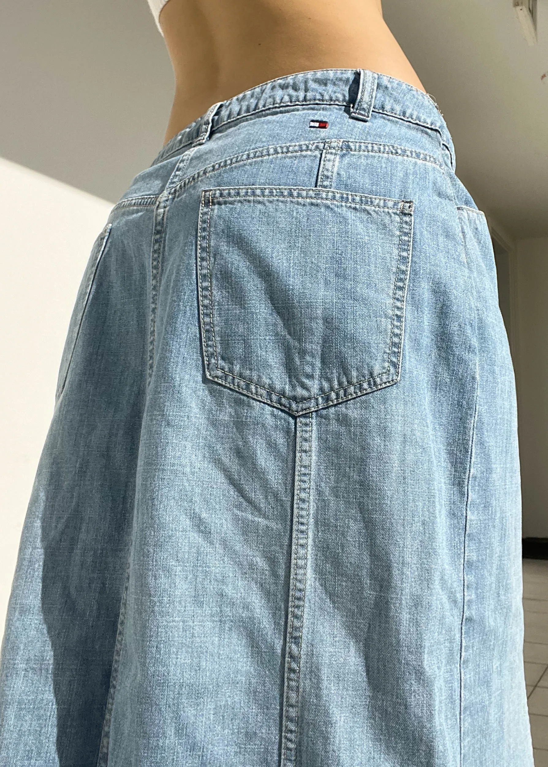 2000's Tommy Denim Maxi (34")