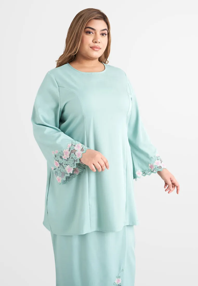 Bunga Rico Rinaldi Classic Kurung Pahang Set - Mint Green