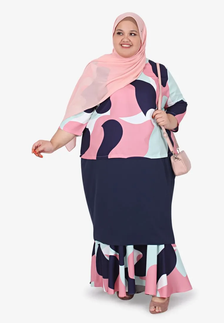 Daydream Mis Claire x Mimpikita Modern Kurung Set - Dark Blue