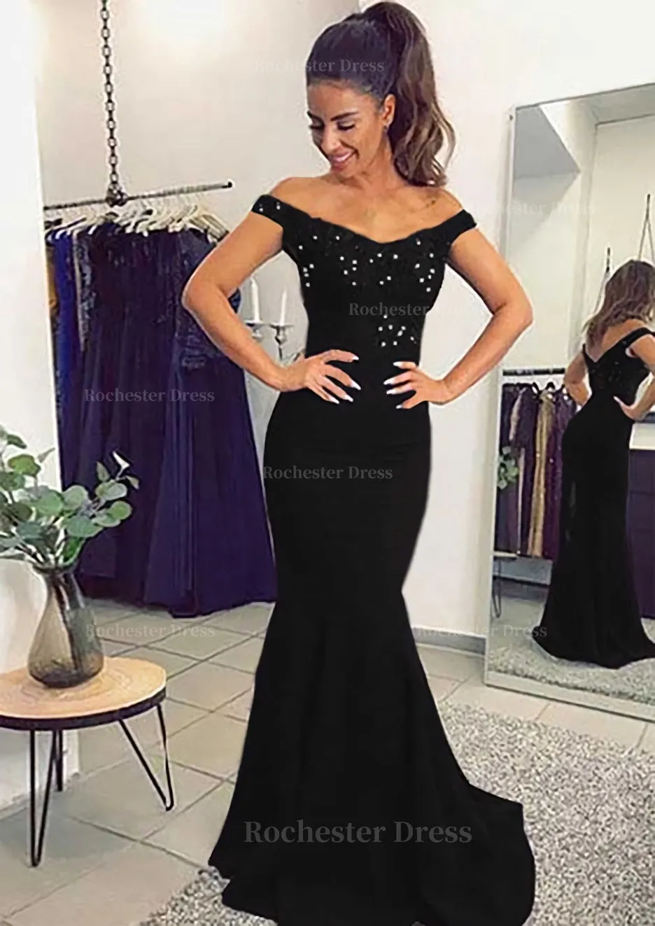 Elastic Satin Prom Dress Trumpet/Mermaid Off-The-Shoulder Sweep Train With Lace