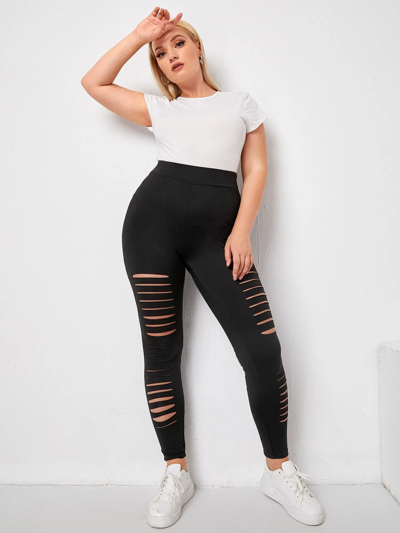 Plain Ripped Cropped Plus Size Leggings