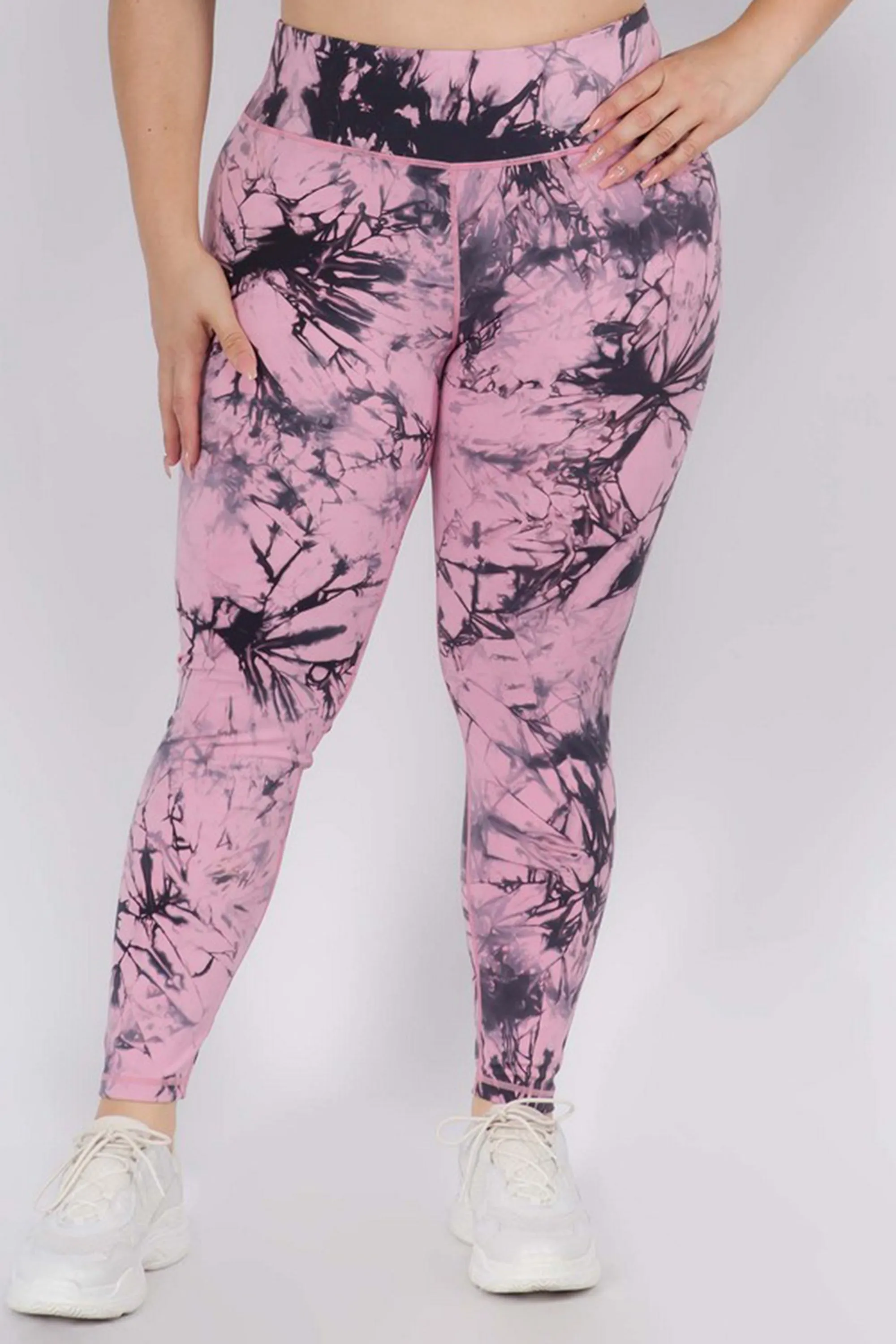 Plus Size Wild and Free Tie-Dye Print Active Leggings