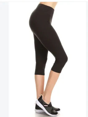 Plus Yoga waist Black Capris