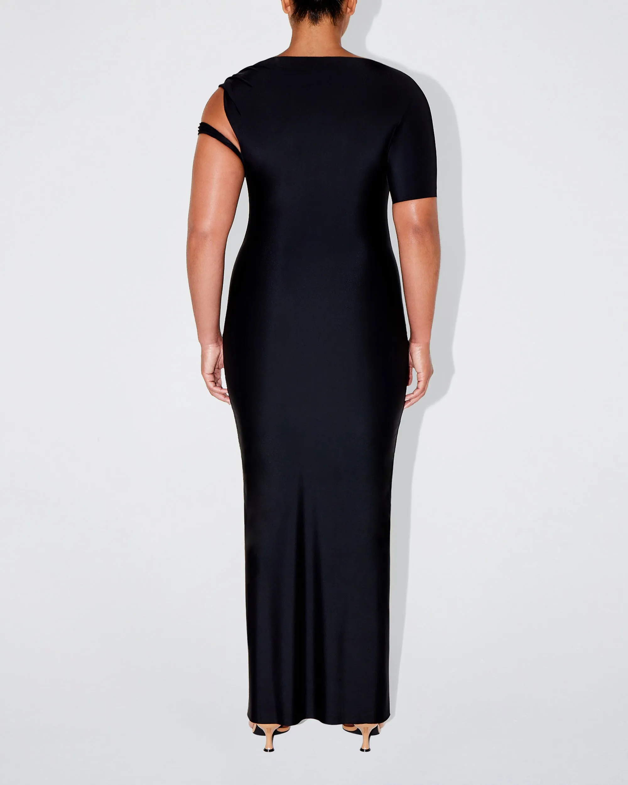 Sleek Stretch Twist Maxi Dress | Black