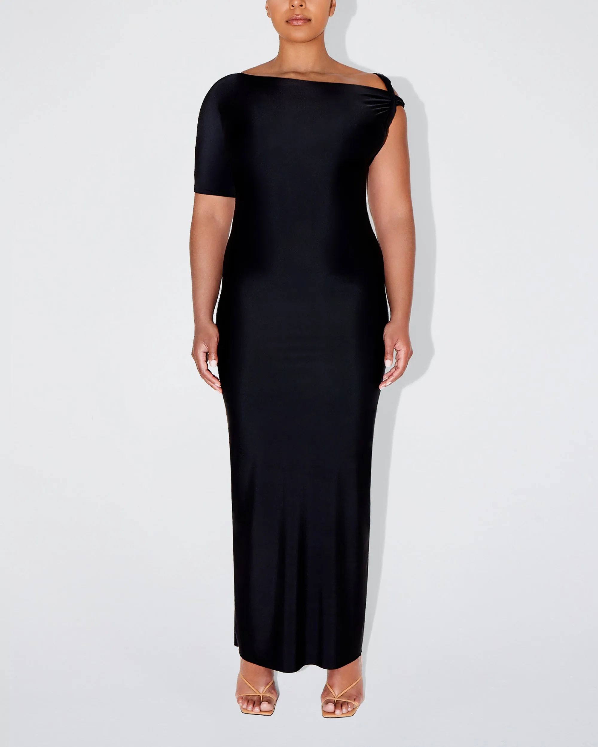 Sleek Stretch Twist Maxi Dress | Black